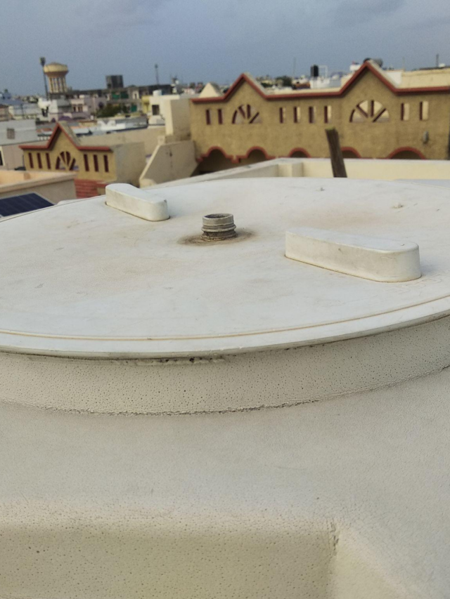 Reasons Your Water Tank Smells Bad in Summer (Easy Fixes)
